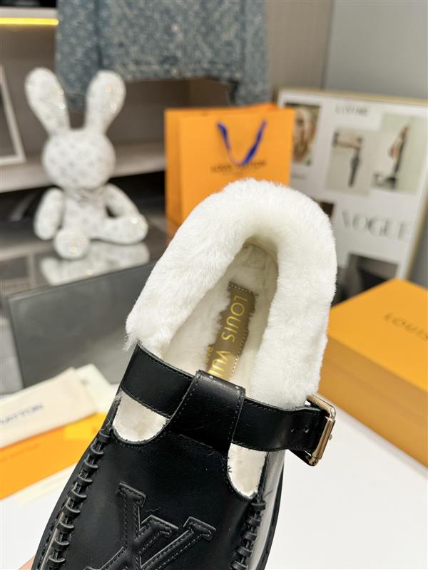 2025126104517911 300